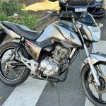 Escapamento esportivo silencioso por baixo da moto Honda CG 160 Titan 2015 a 2024