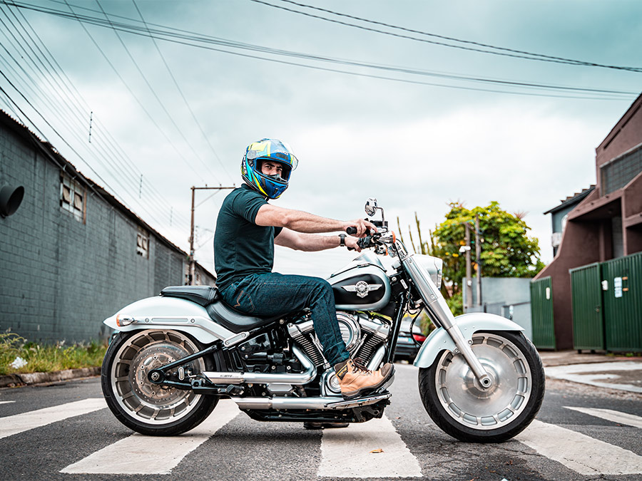 Par de ponteiras de escapamento com abafador Harley Davidson Fat Boy
