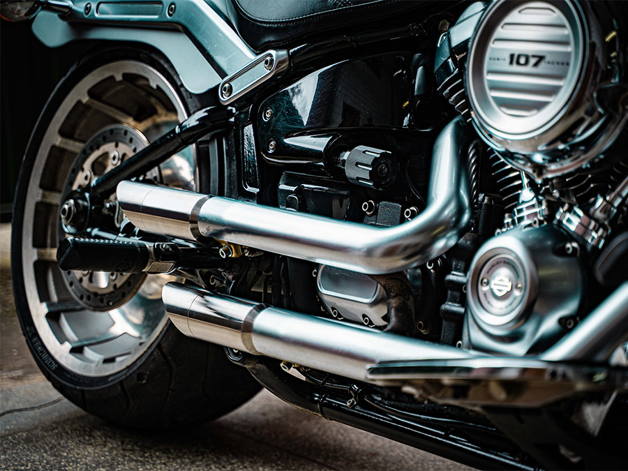 Par de ponteiras de escapamento com abafador Harley Davidson Fat Boy
