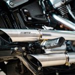 Par de ponteiras de escapamento com abafador Harley Davidson Iron 883