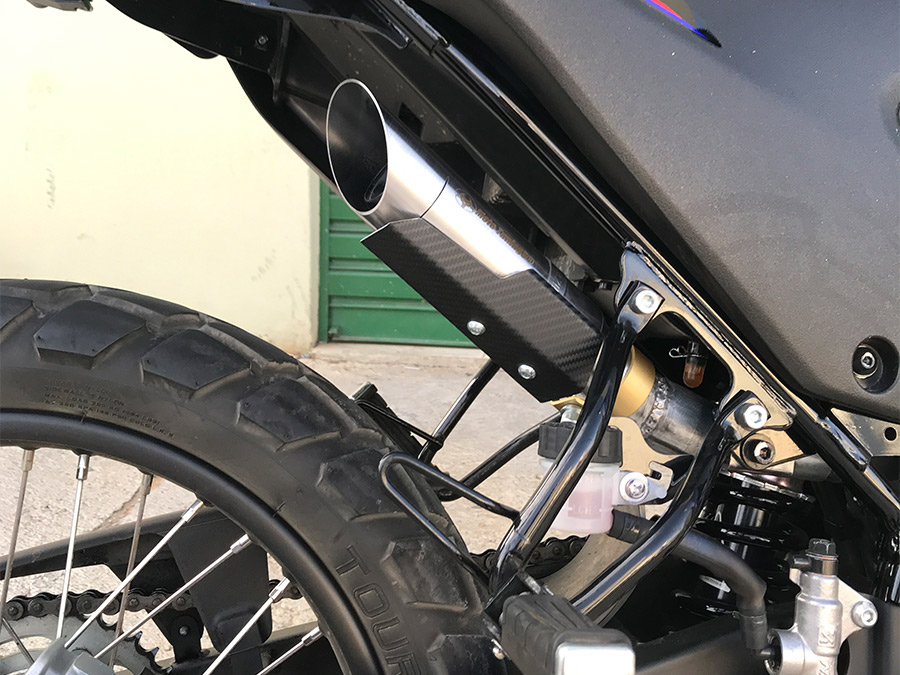 Ponteira de escapamento inox com abafador e escudo Yamaha Lander 250