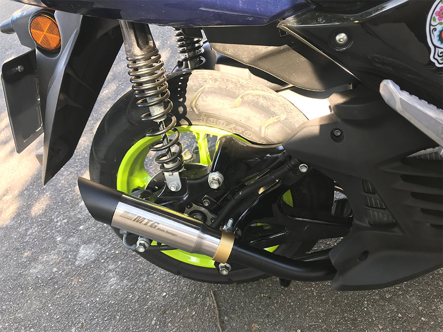 Escapamento com porteira inox com abafador Yamaha Nmax 160