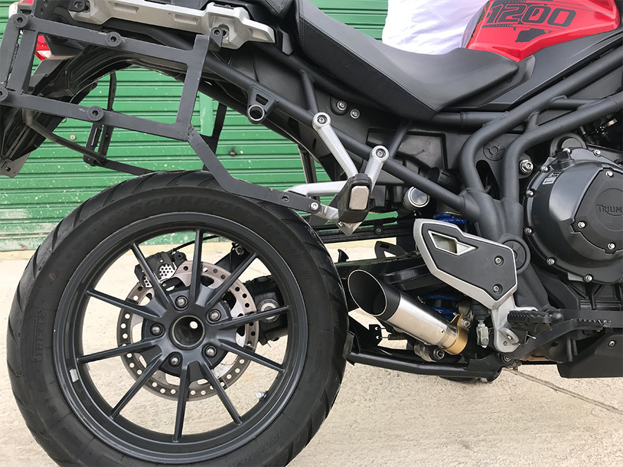 Ponteira inox com curva coletora com abafador Triumph Tiger 1200 Explorer