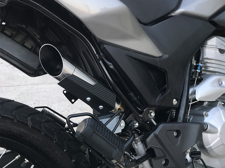 Coletor intermediário e ponteira inox com abafador Honda XRE 300