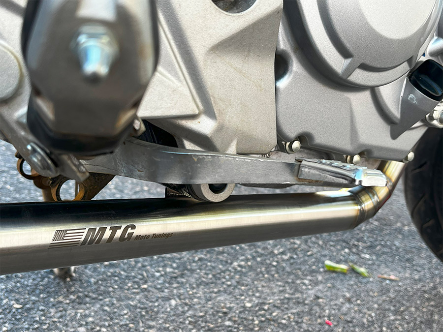Curva de escapamento inox Honda CB 300R