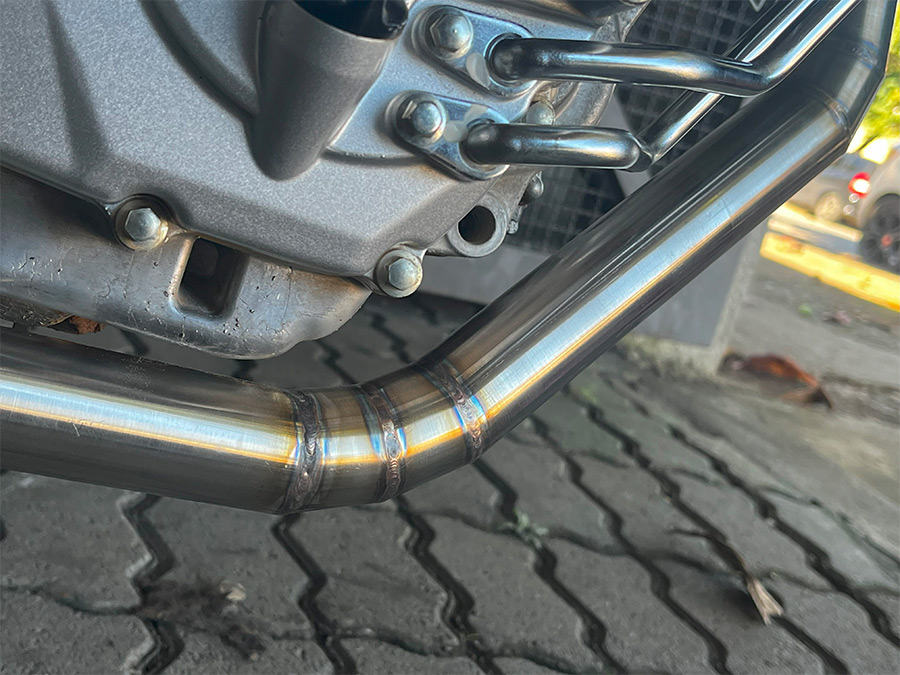 Curva de escapamento inox Honda CB 300R