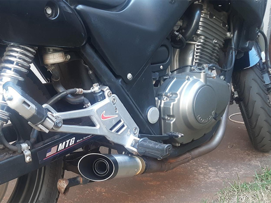 Ponteira de escapamento inox com abafador Honda CB 500 Carburada