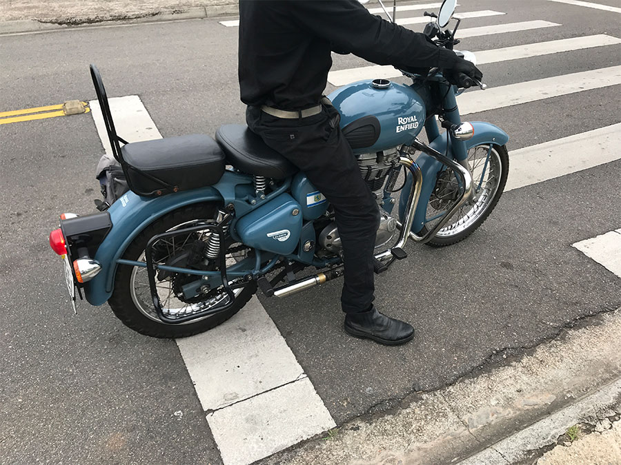 Ponteira de escapamento inox com abafador Royal Enfield Classic 500 Squadron Blue