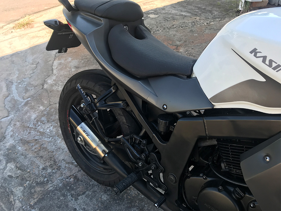 Ponteira de escapamento inox com abafador Kasinski Comet GT 250R