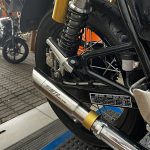 Par de ponteiras de escapamento esportivo com abafador Royal Enfield Interceptor 650