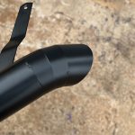 Ponteira preta curva com abafador Diavel