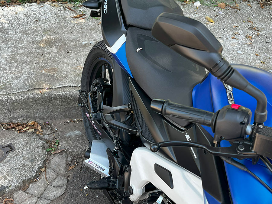 Escapamento Bajaj Dominar 160