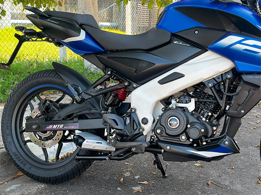 Escapamento Bajaj Dominar 160