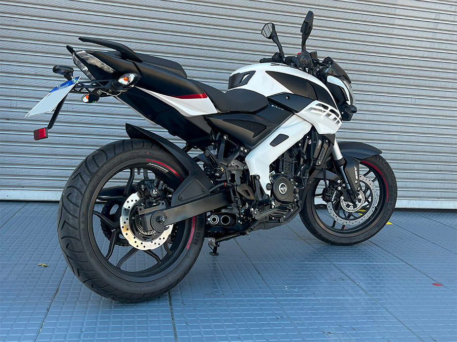 Escapamento Bajaj Dominar 200