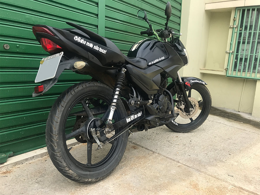 Escapamento com ponteira inox com abafador Yamaha Fazer 150