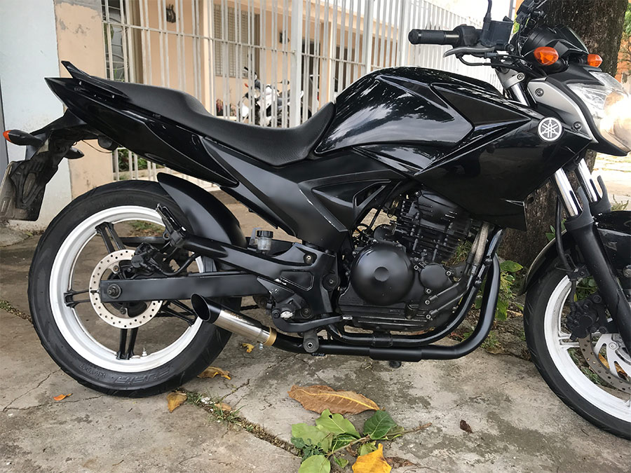 Escapamento com ponteira inox com abafador Yamaha Fazer 250 FZ25 (2011 a 2016)