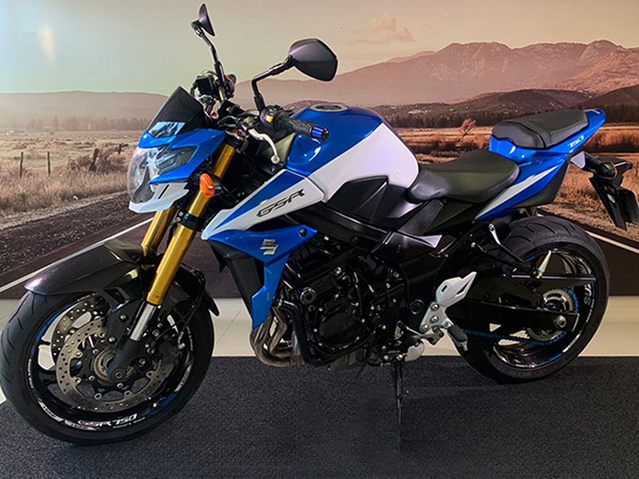 Ponteira de escapamento inox esportiva Suzuki GSR 750A