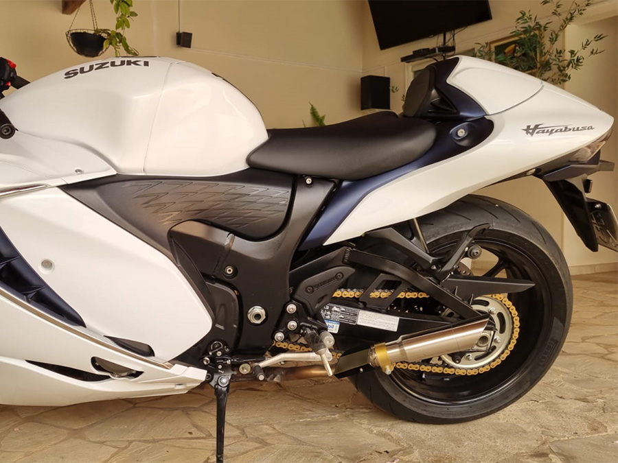 Par de ponteiras de escapamento inox esportiva Suzuki Hayabusa G3