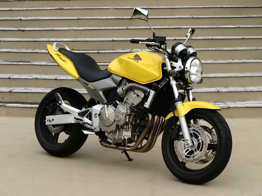 Ponteira de escapamento direta Honda Hornet Carburada