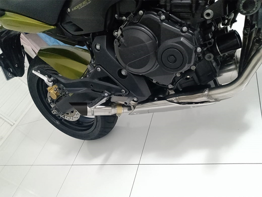 Ponteira de escapamento com abafador Honda Hornet Injetada CBR 600 F