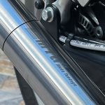 Par de ponteiras de escapamento esportivo com abafador Royal Enfield Interceptor 650