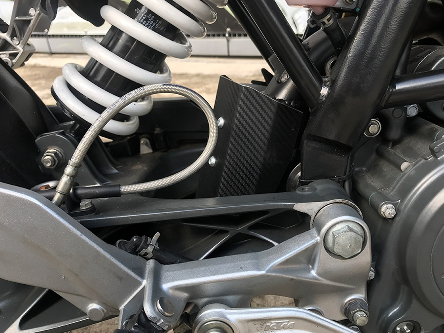 Escapamento com coletor e ponteira inox KTM Duke 200