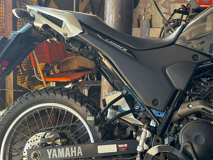 Escapamento esportivo com DB killer Yamaha Lander 250