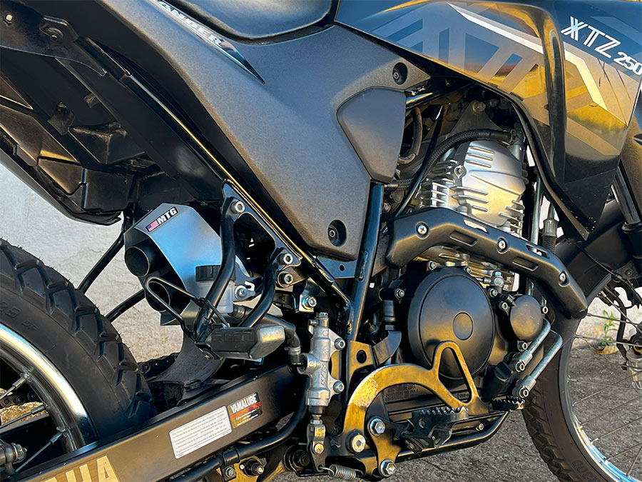 Escapamento esportivo com DB killer Yamaha Lander 250