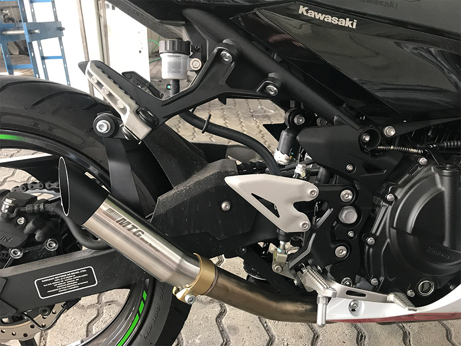 Ponteira de escapamento com potência Kawasaki Ninja 400