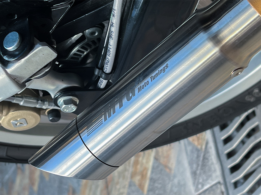 Ponteira de escapamento inox com abafador Triumph Street Twin