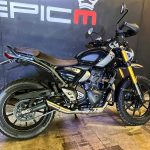 Ponteira de escapamento inox com abafador Triumph Scarmbler 400X