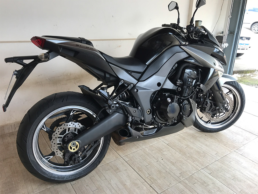 Par de ponteiras de escapamento preto direta Kawasaki Z1000