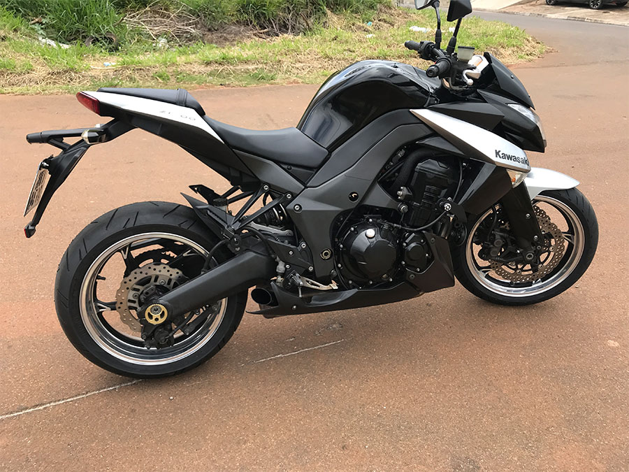 Par de ponteiras de escapamento preto direta Kawasaki Z1000