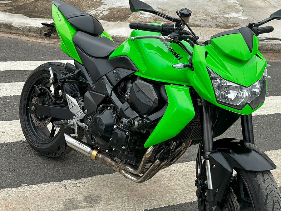 Ponteira de escapamento inox com abafador Kawasaki  Z750