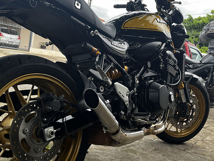 Ponteira de escapamento inox com abafador Kawasaki  Z900RS