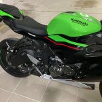 Ponteira de escapamento inox semi-direta com escudo Kawasaki Ninja ZX-6R